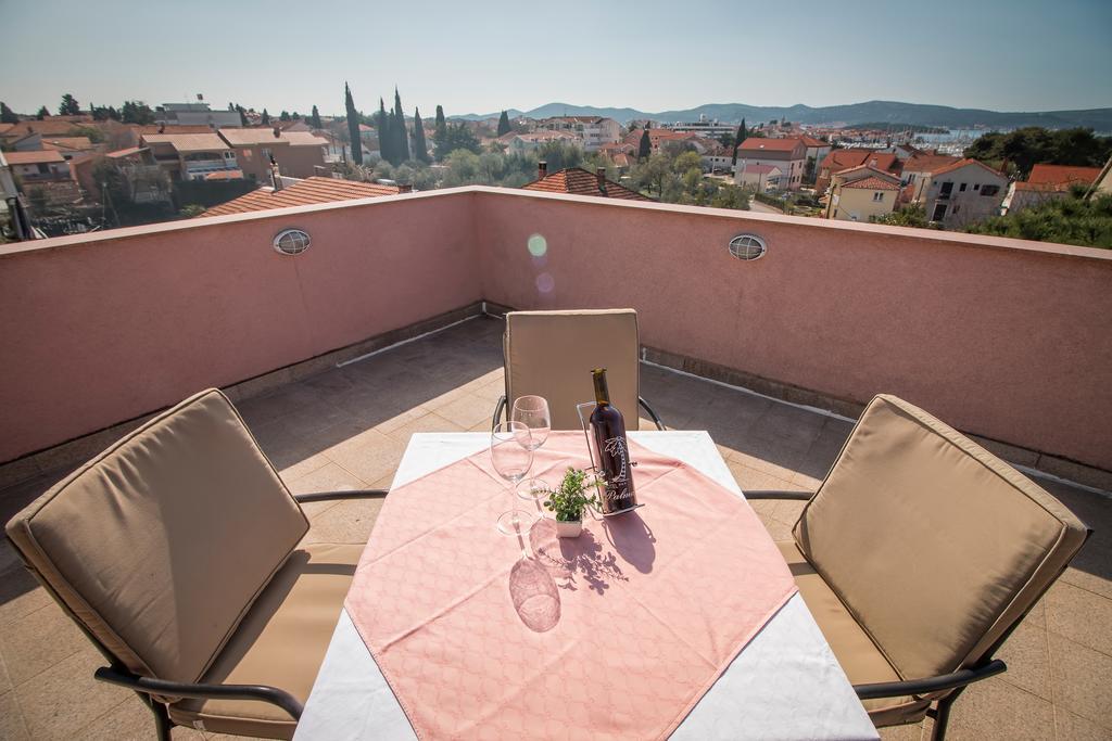Hotel Hygge Biograd na Moru Kültér fotó