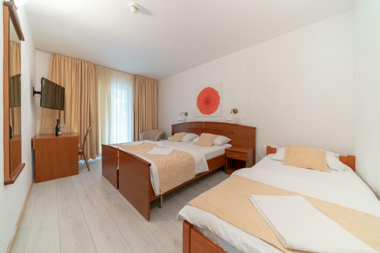 Hotel Hygge Biograd na Moru Kültér fotó
