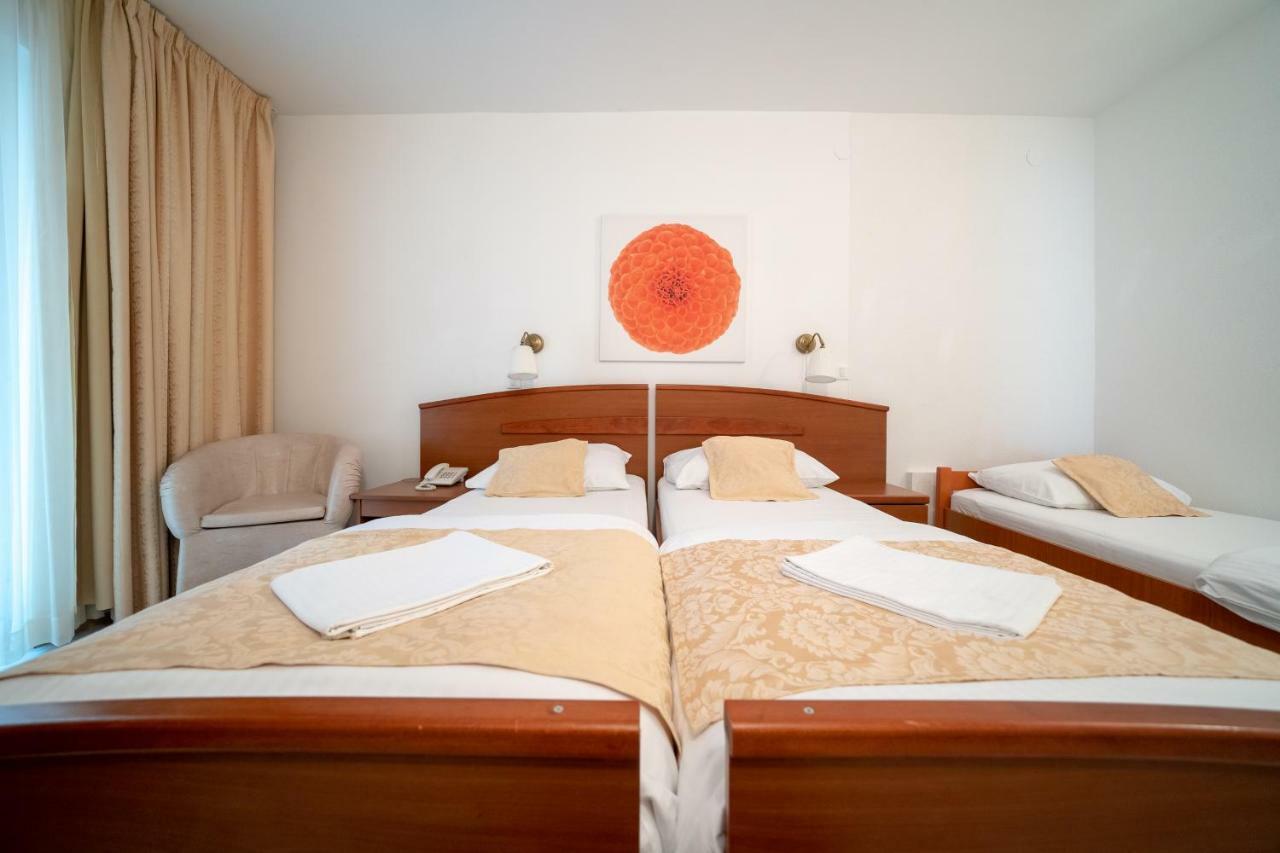 Hotel Hygge Biograd na Moru Kültér fotó