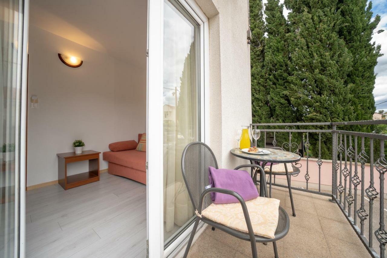 Hotel Hygge Biograd na Moru Kültér fotó